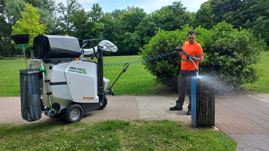 Aria 240 dieptereiniging met watersysteem
